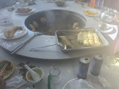 -小赖鱼馆·铁锅炖(官厅水库店)
