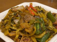 酸菜肥肠-大唐靓汤江门私房菜(景田店)