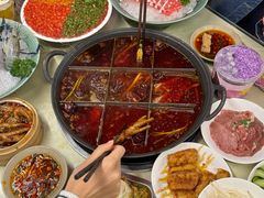 -赵美丽·重庆社区火锅·直营店(火车东站·中豪国际店)