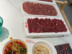 -浪里寻·臻牛养生牛肉火锅(方圆荟店)