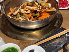 -七欣天香辣蟹火锅(上海银亿滨江店)