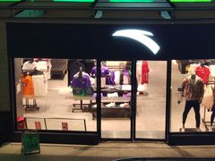 -NIKE上海青浦优选体验店