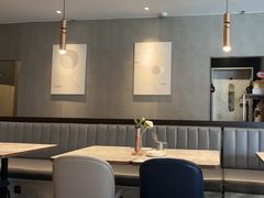 -必胜客(漕宝路店)