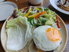 -Two Birds One Stone·一石二鸟(诚品生活店)