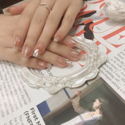 -十月·日式美甲美睫·纹眉