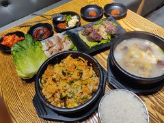 -吴草鸡爪오초닭발韩食堂(融恒盈嘉中心店)
