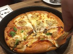 -必胜客(新中纬店)