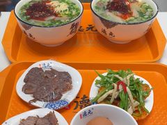 -德元兰州纯汤牛肉面(深圳首店)