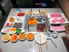 -海底捞火锅(世界城广场店)