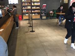 -星巴克臻选(济南万达店)