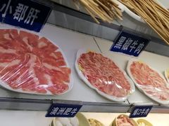 -两三事小郡肝串串香火锅(桂庙店)