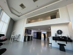 -JNK皮肤管理中心