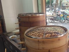 -李与白包子铺(桐梓林店)