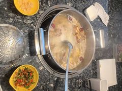 -一席地·本地鸡窝·杭帮鸡火锅(萧山银隆百货店)
