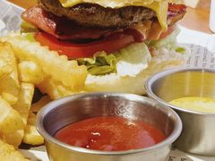 -Thanks美式餐厅(汉堡咖啡店)