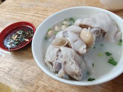 -雷祖芳老妈蹄花店