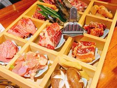 -肉魁屋·烧肉·烧鸟·酒场(高新店)