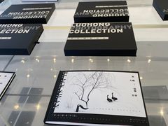 -罗红摄影艺术馆