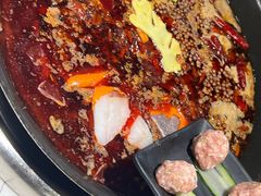 -扎起市井老火锅(乐山总店)
