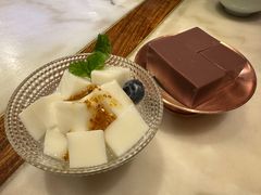 小豆凉糕-小吊梨汤·北京菜·烤鸭(王府井银泰in88店)