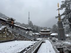 -冕宁灵山寺