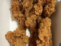 -必胜客(尹山湖歌林公园店)
