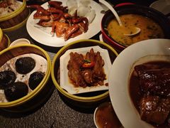 -蝴蝶里·粤菜·点心(龙湖天街&滨江店)