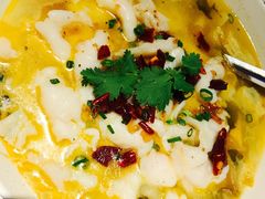 酸菜鱼片-胡桃里音乐酒馆(海雅缤纷城店)