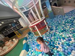 -布鲁豪斯亲子欢乐家庭餐厅
