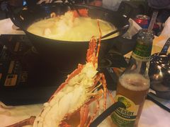 -鲜入围煮花胶鸡海鲜火锅