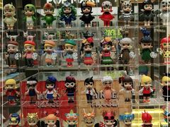 -泡泡玛特POPMART(世豪广场店)
