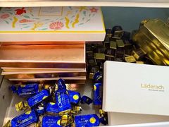 -Laderach 莱德拉(上海环贸iapm店)