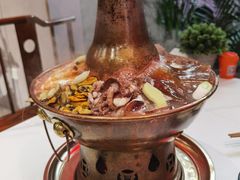 -鼎盛山海火锅(北戴河刘庄夜市老虎石浴场店)