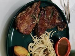 -丽莎沙拉轻食餐厅(国贸店)