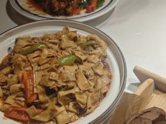 -靠山屯东北农家菜(八龙桥雅苑店)