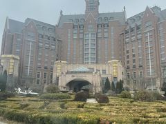 -天津京基皇冠假日酒店