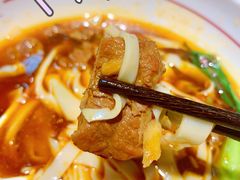 -呷佬·长沙手工米粉(金沙江路店)