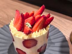 -潮一不贰·法式甜品·生日蛋糕·西式简餐(外滩店)