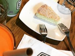 椰子塔-Moka Bros 摩卡站(嘉华店)