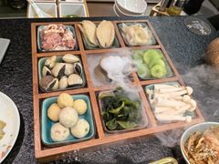 -得意咚瓜·顺德鱼生·冬瓜火锅(深圳首店)