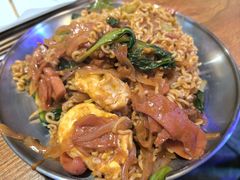-京狮炙燥·精酿烧烤(首经贸店)