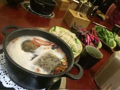 一叶一世界藏茶素食火锅-一叶一世界•素食餐厅(环球中心店)
