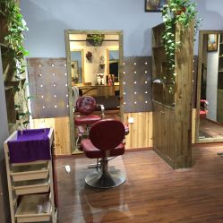 -M hair salon