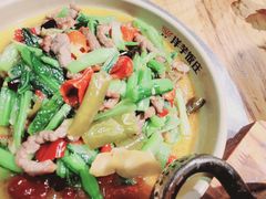 青菜牛肉-郑件洋芋饭庄