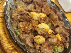 -老东镇啤酒屋海鲜加工·蒸汽海鲜·海鲜烧烤(台东店)