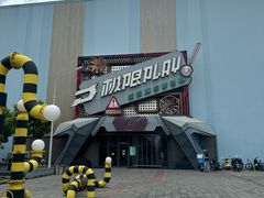 -极限PLAY运动娱乐新世界·团建派对潮玩休闲馆·室内蹦极高空游乐园