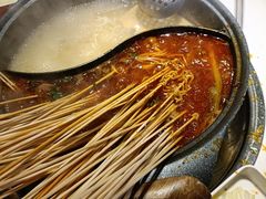 -钢管厂五区小郡肝串串香(蜀都万达店)