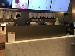 -奈雪的茶(市百一店)