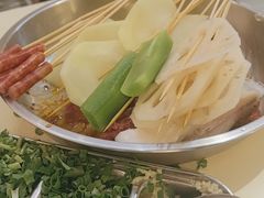 -李记称盘牛杂串串(广厦店)