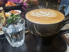 -The Coffee Academïcs(铜锣湾店)